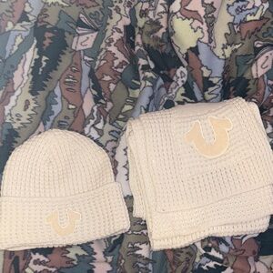 True Religion Cream Knit Hat and Scarf Set